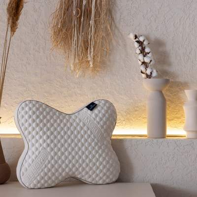Collora Butterfly, pernă ortopedică cu efect de memorie în formă de fluture